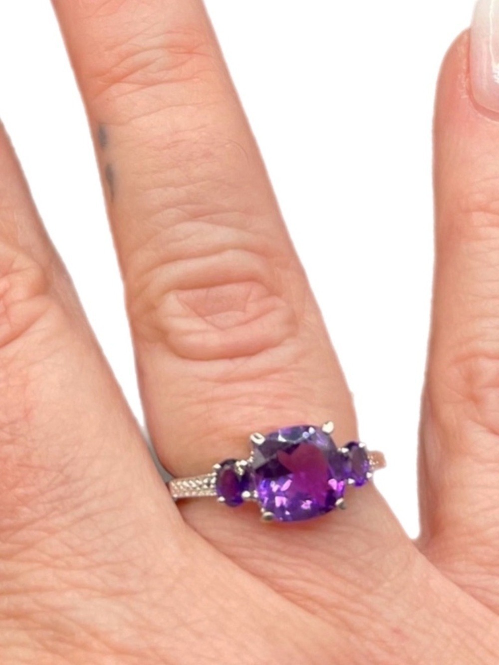 Amethyst 3 Stone 1.80 CTW Designer Ring Set in Sterling Silver: Size 7 NWT - Picture 9 of 17